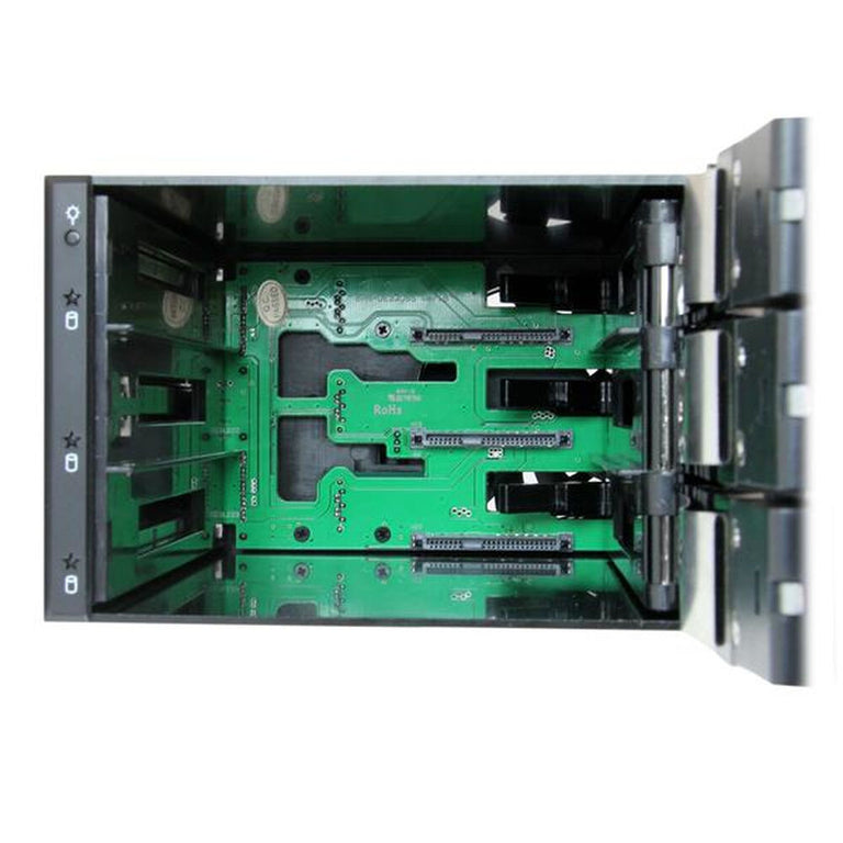 Rack Startech HSB3SATSASBA         Portátil